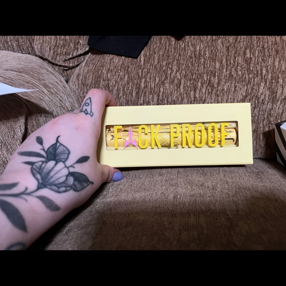 BNIB Fxck Proof mascara